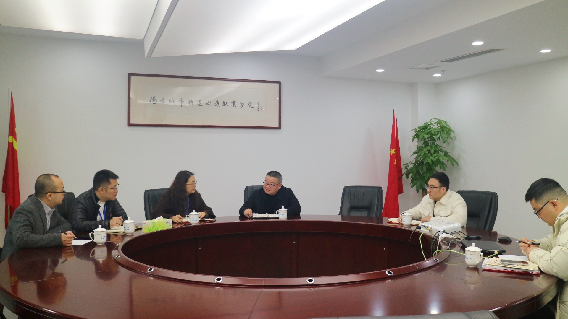 什邡市委統戰部一行蒞臨我校調研指導